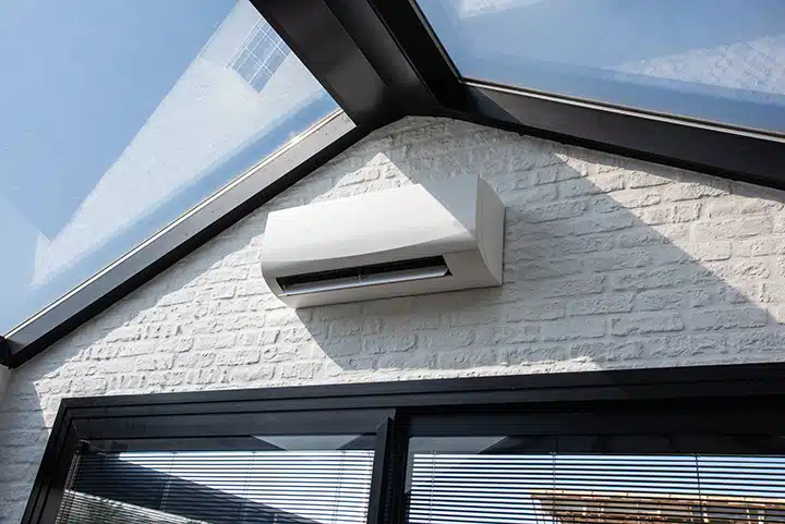 Ductless AC in Houston, TX.